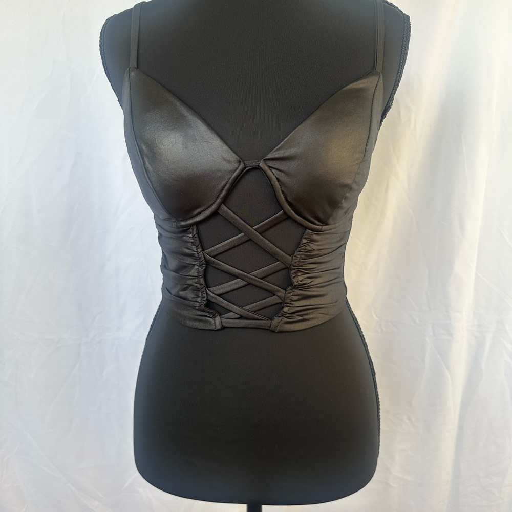 Windsor Shimmering Black Top